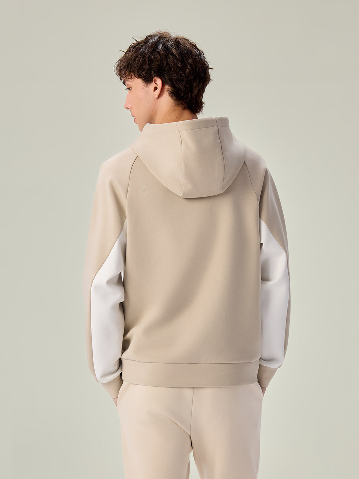 SG_01026345002_RW42_3_1_5_1290_1720.jpg;color:Pure Cashmere