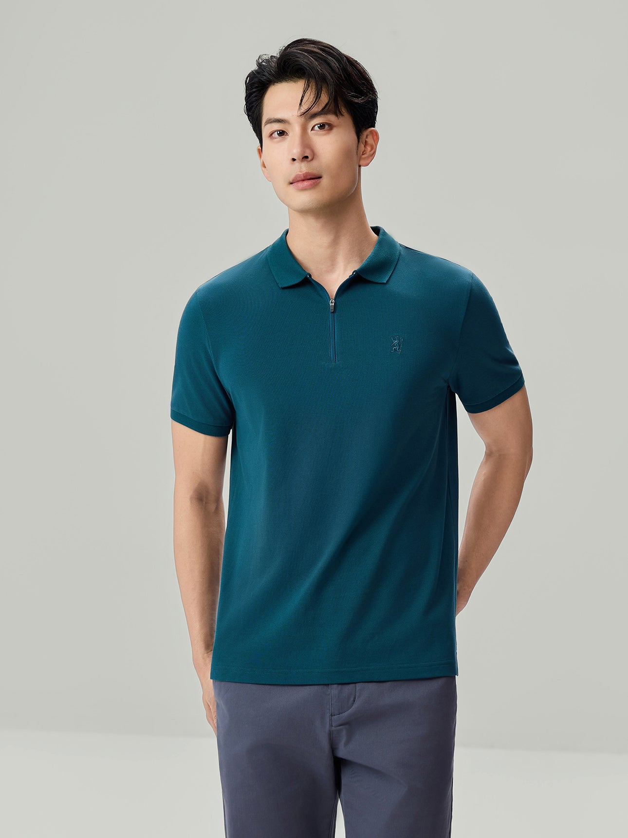 SG_01016261002_RW61_3_1_3_1290_1720.jpg;color:Utility Green