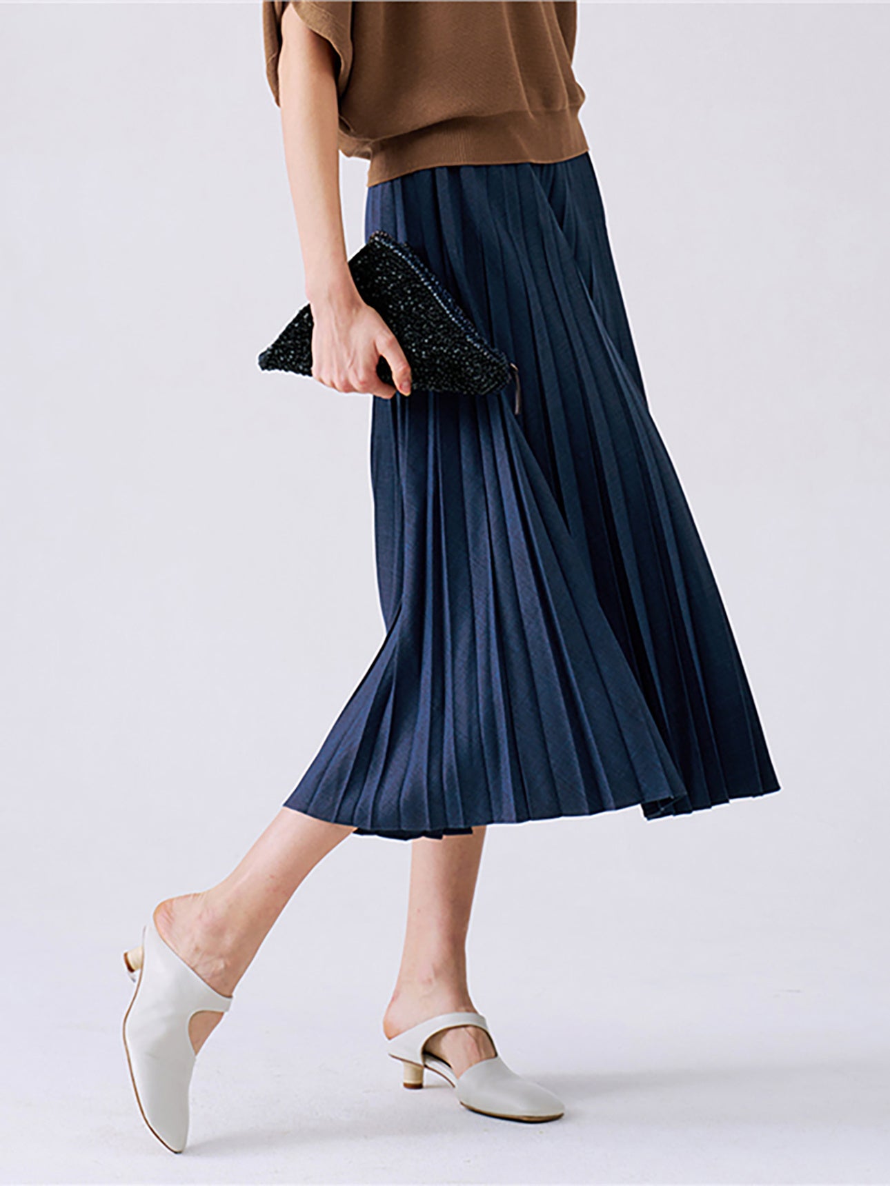 SG_02466016002_RW65_3_0_2_1290_1720.jpg;color:Denim                                             