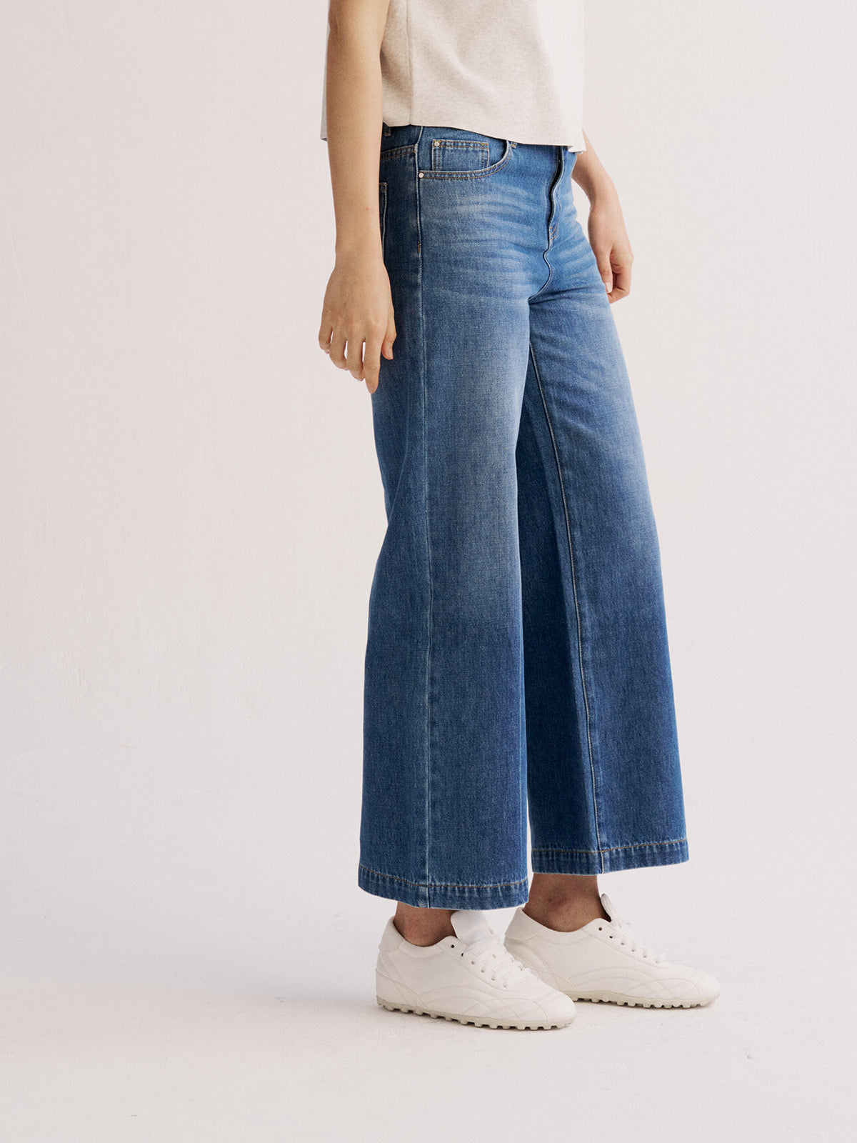SG_02426533002_RW65_3_0_4_1290_1720.jpg;color:Denim