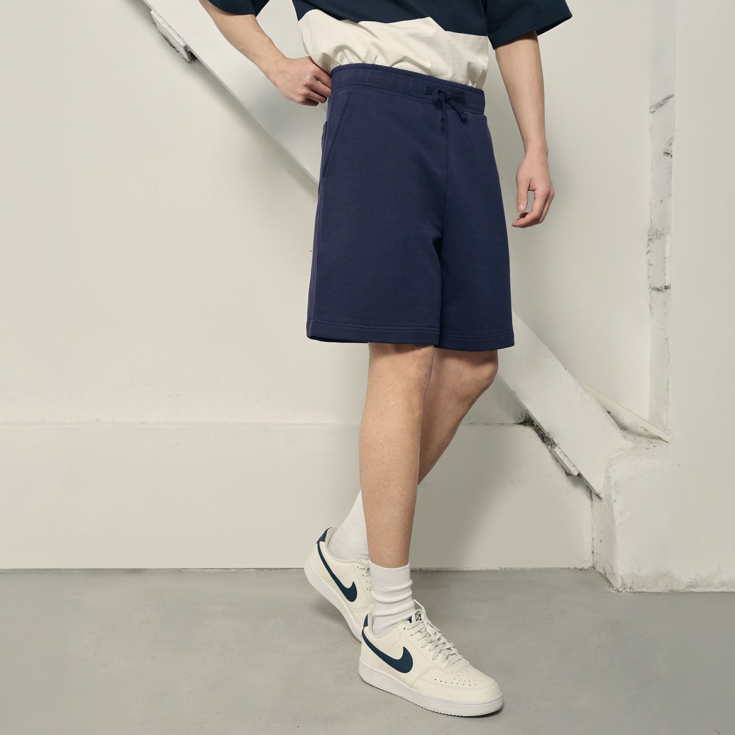 SG_01106594001_RW66_2_1_2_1500_1500.jpg;color:Signature Navy