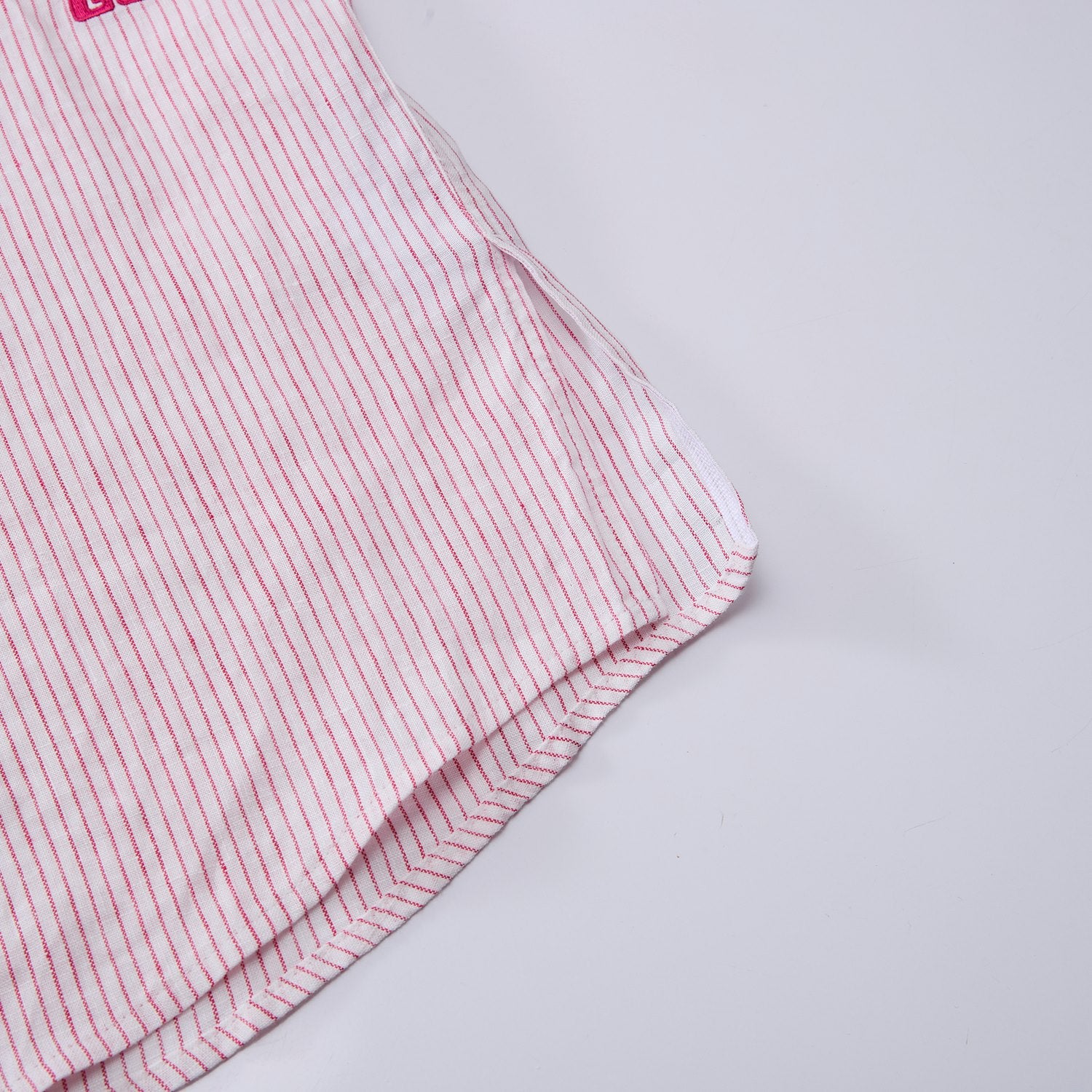 SG_12046321001_RW71_1_2_9_1500_1500.jpg;color:White x Love Potion Stripes