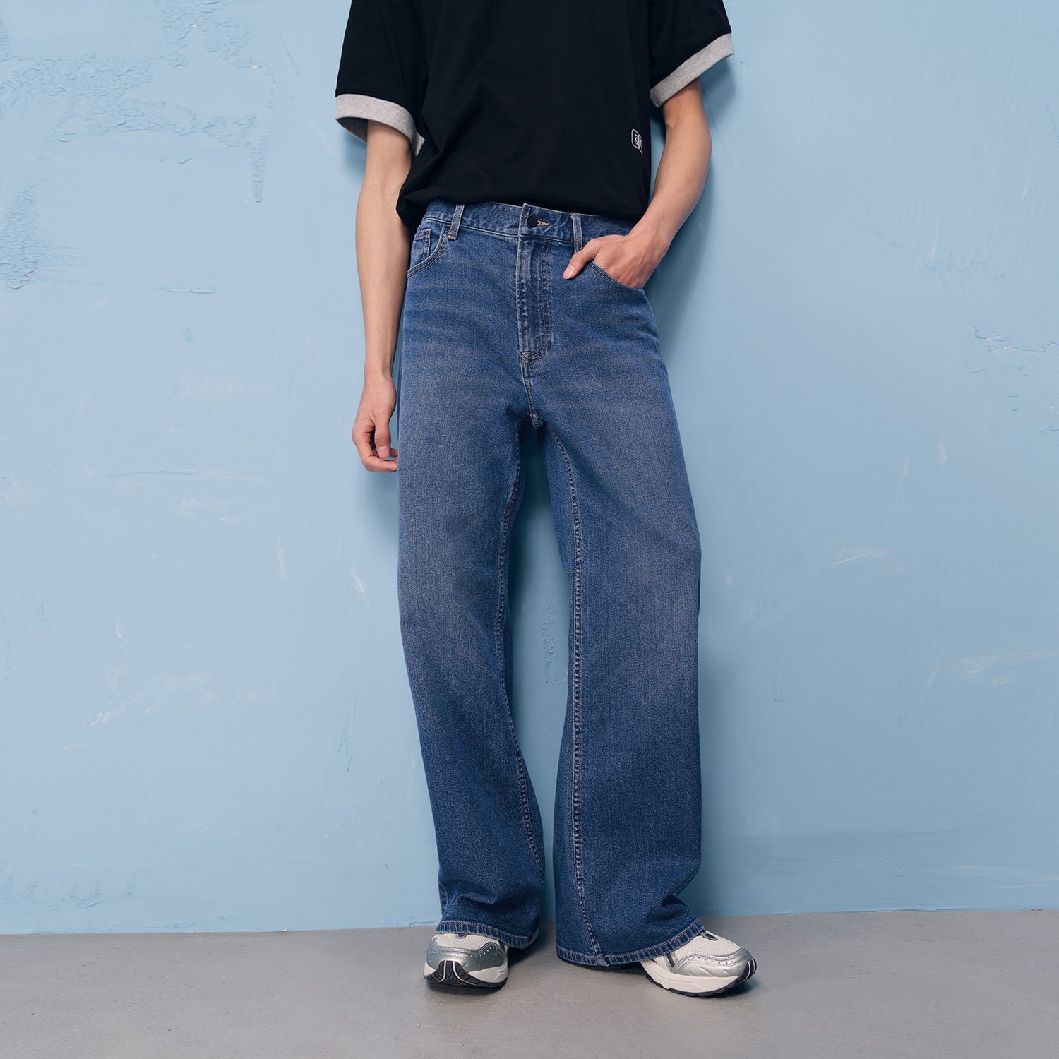 SG_12116113001_RW71_2_1_3_1500_1500.jpg;color:Mid Denim