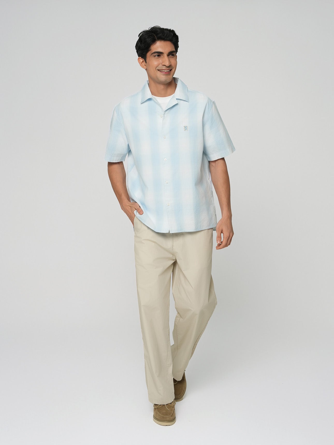 SG_01046239002_RW73_3_1_4_1290_1720.jpg;color:Blue x White Plaid