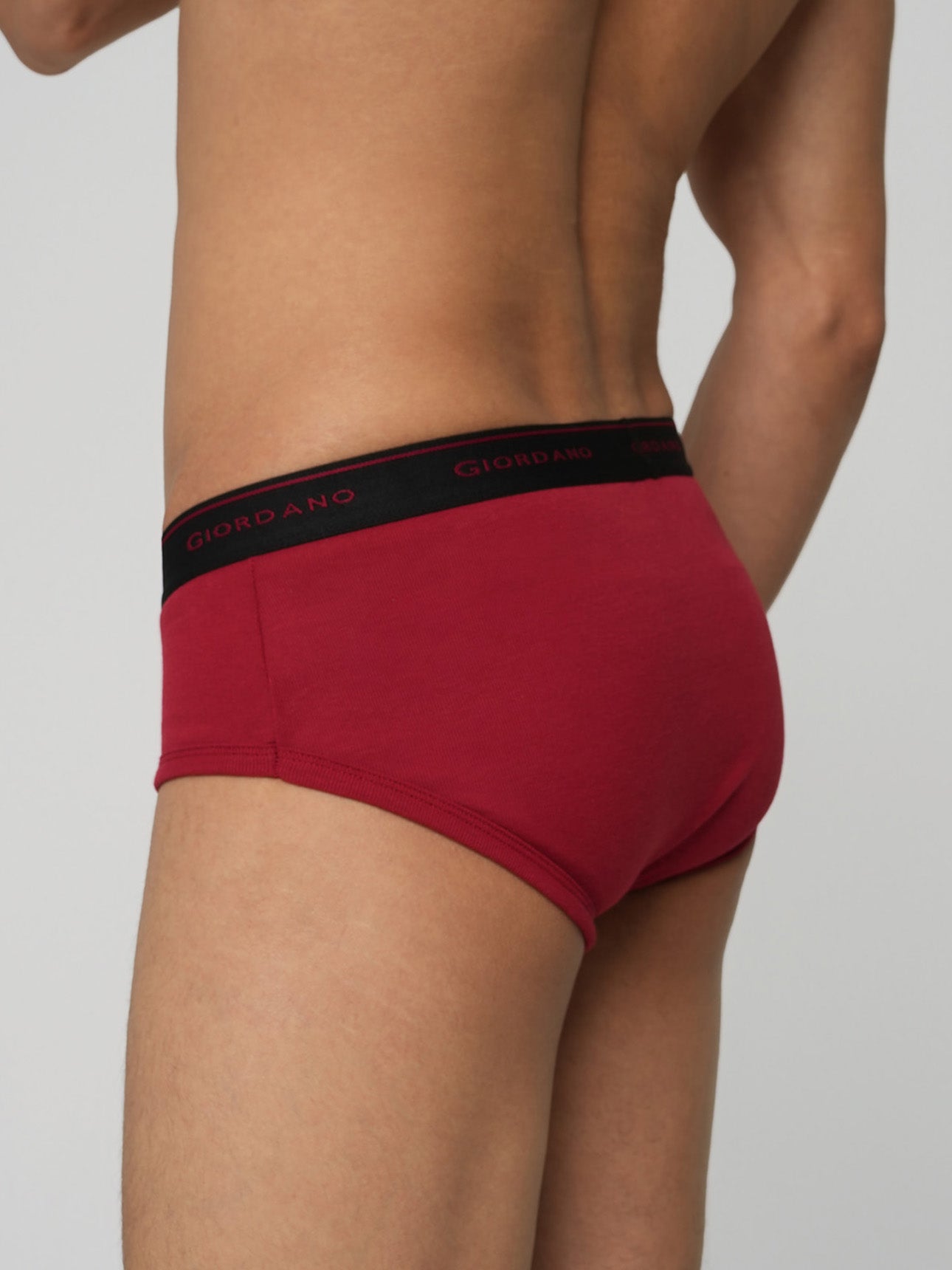 SG_01176114001_RW73_3_1_6_1290_1720.jpg;color:Signature Red x MHG x Signature Black