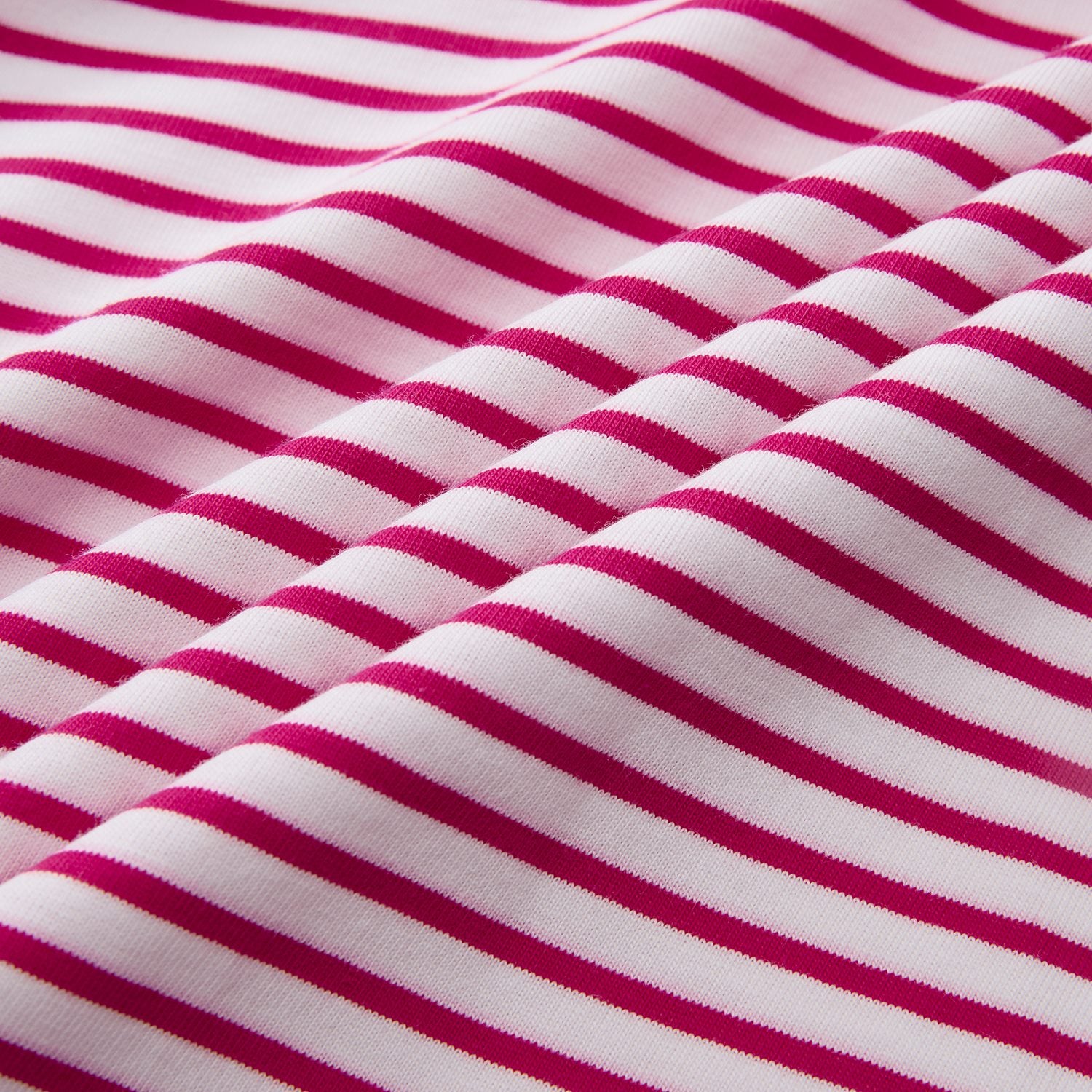 SG_12326219001_RW80_1_2_9_1500_1500.jpg;color:Love Potion Stripes