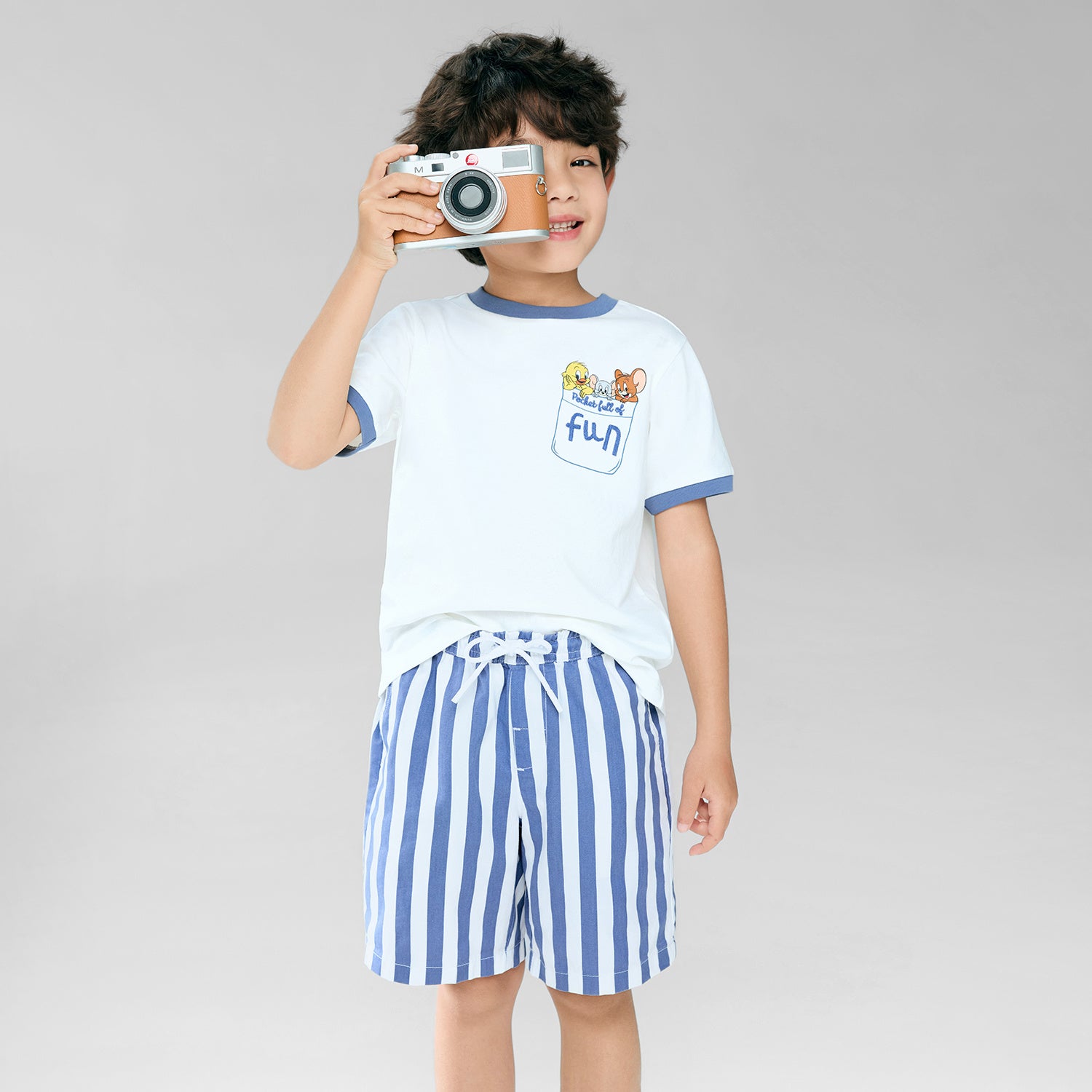 SG_03106256001_RW80_2_1_4_1500_1500.jpg;color:White x Blue Stripe