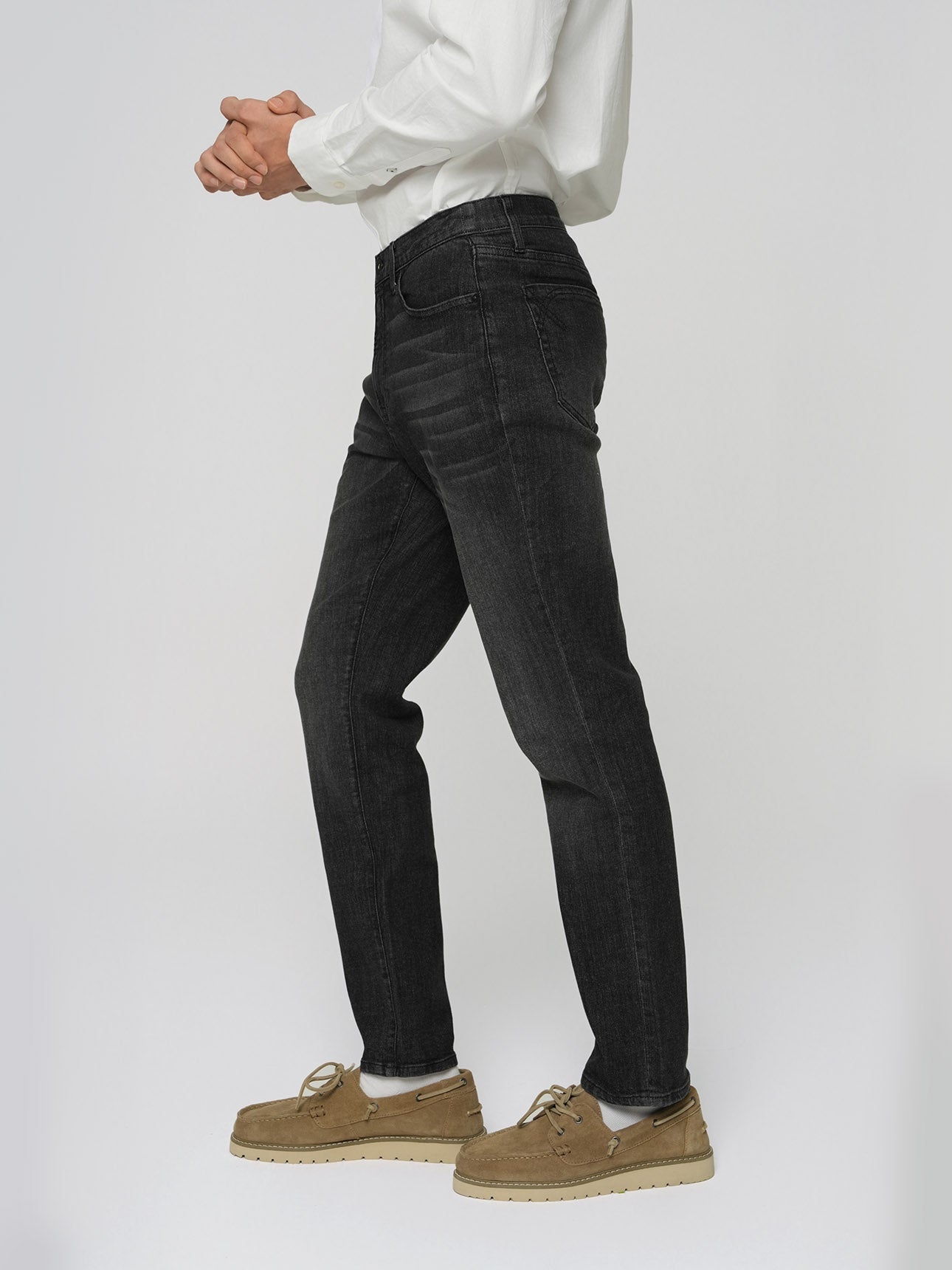 SG_01116001002_RW80_3_1_2_1290_1720.jpg;color:Black Denim