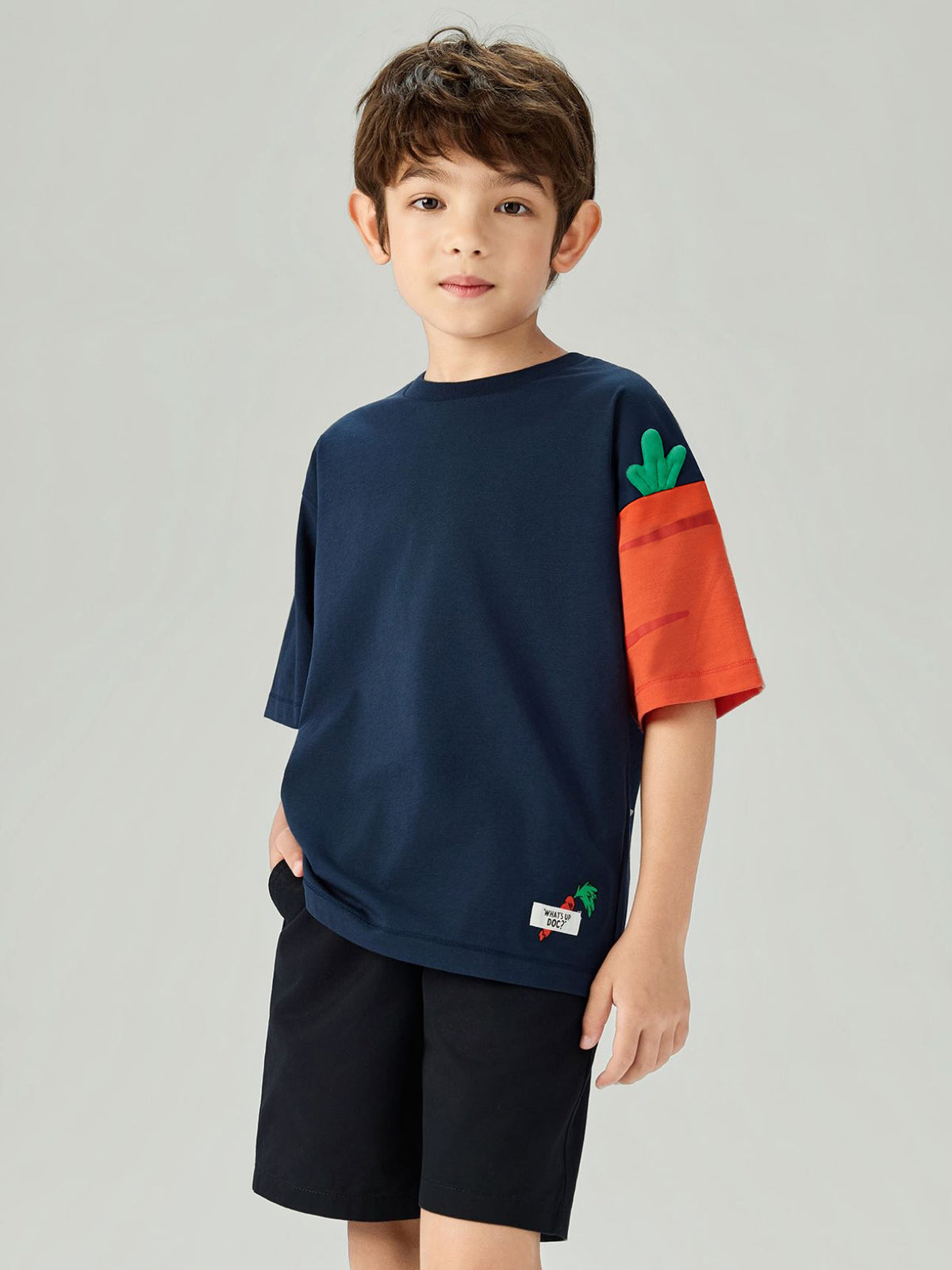 SG_03086365001_RW80_3_1_2_1290_1720.jpg;color:Signature Navy x Orange
