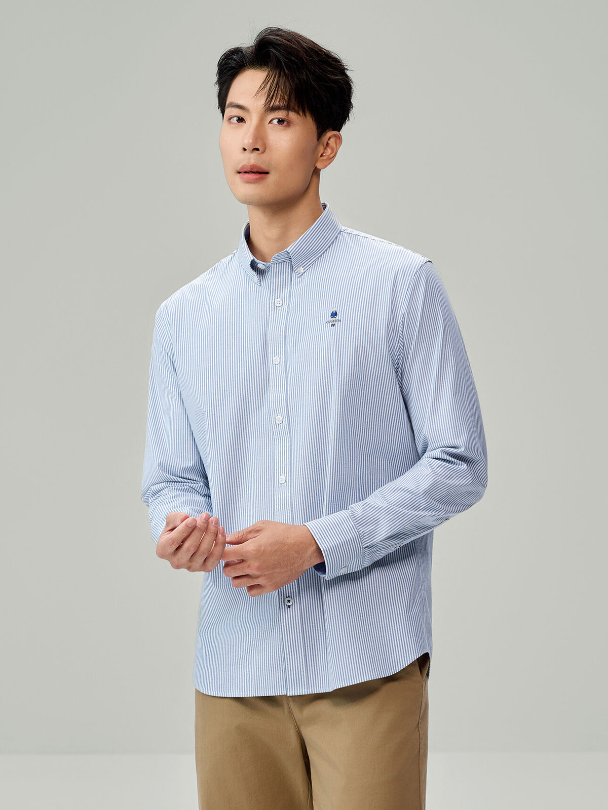 SG_01046043001_RW80_3_1_4_1290_1720.jpg;color:Blue x White