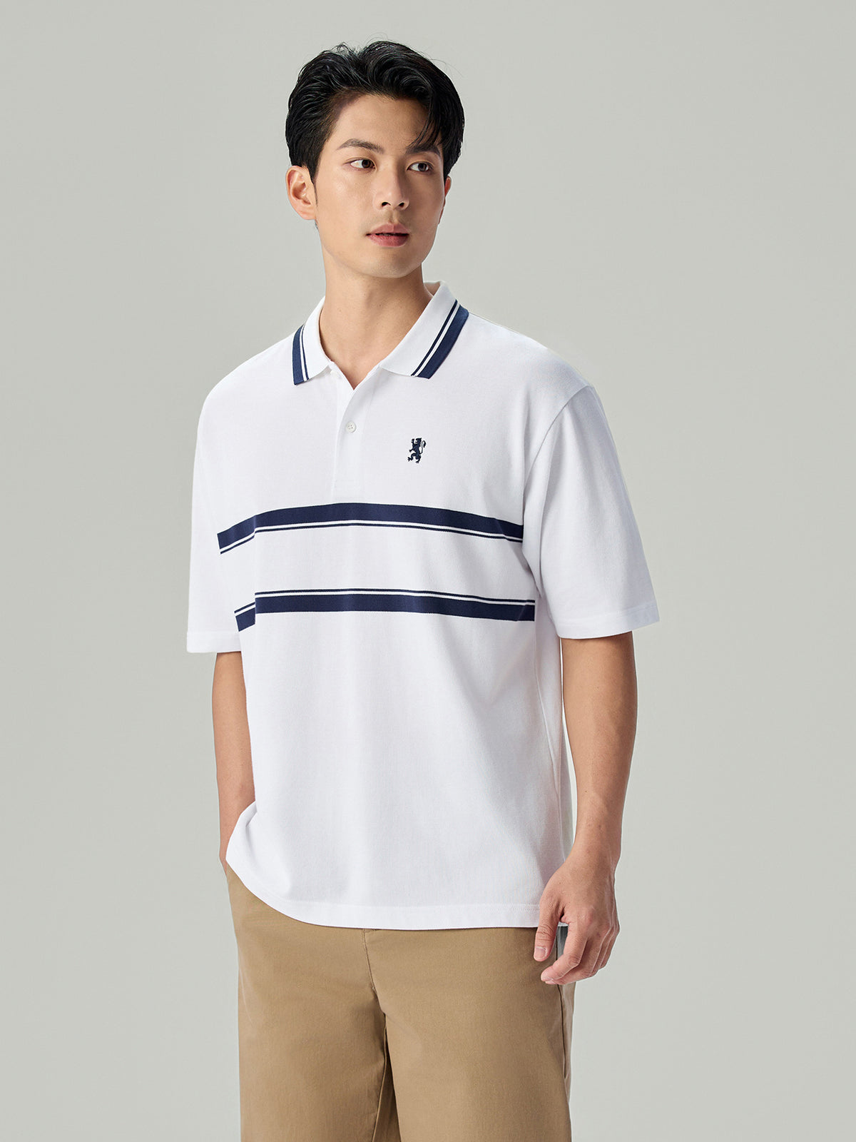 SG_01016331001_RW80_3_1_4_1290_1720.jpg;color:Signature White x Mood Indigo