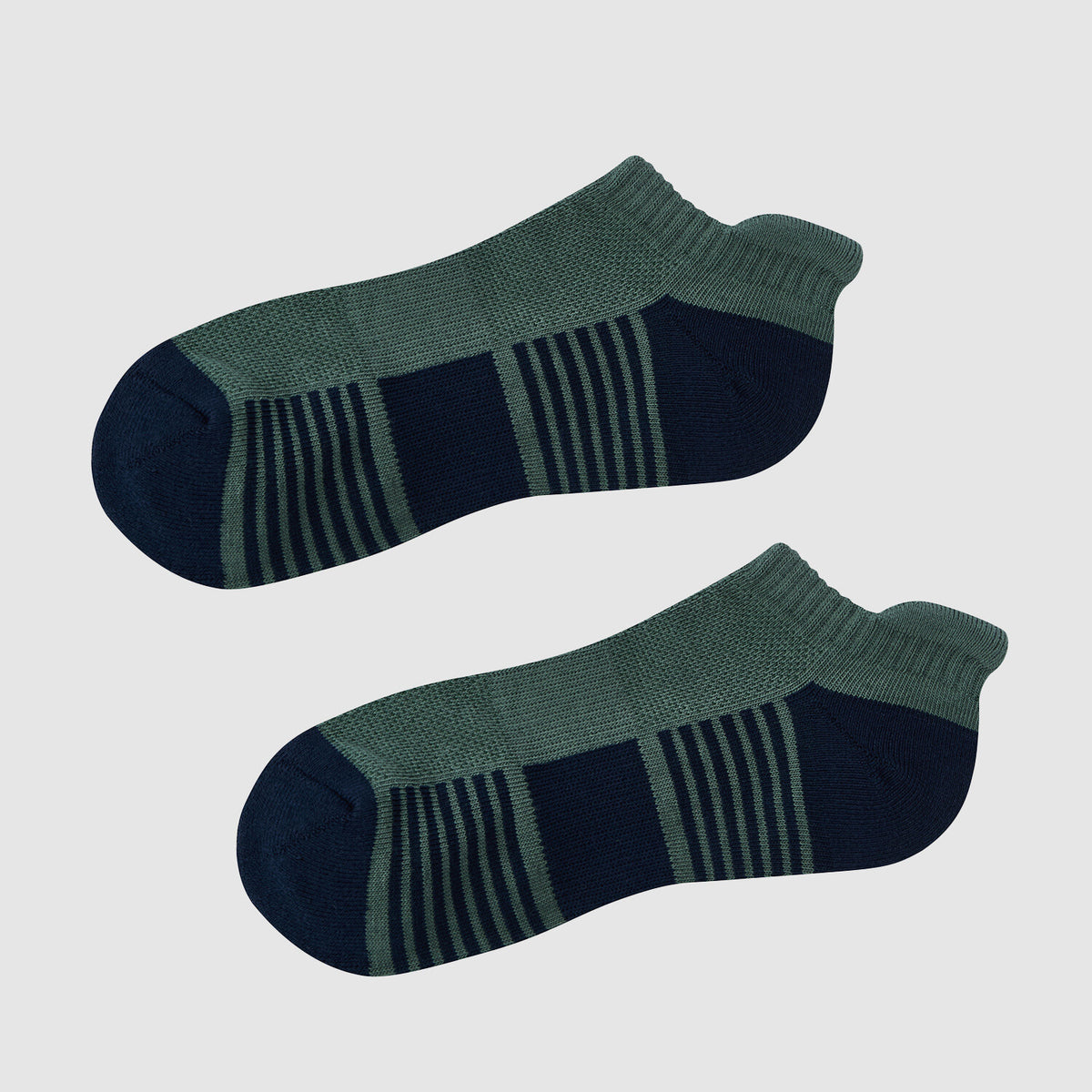SG_01156124001_RW82_1_2_1_1500_1500.jpg;color:Tamarack Green/Signature Navy