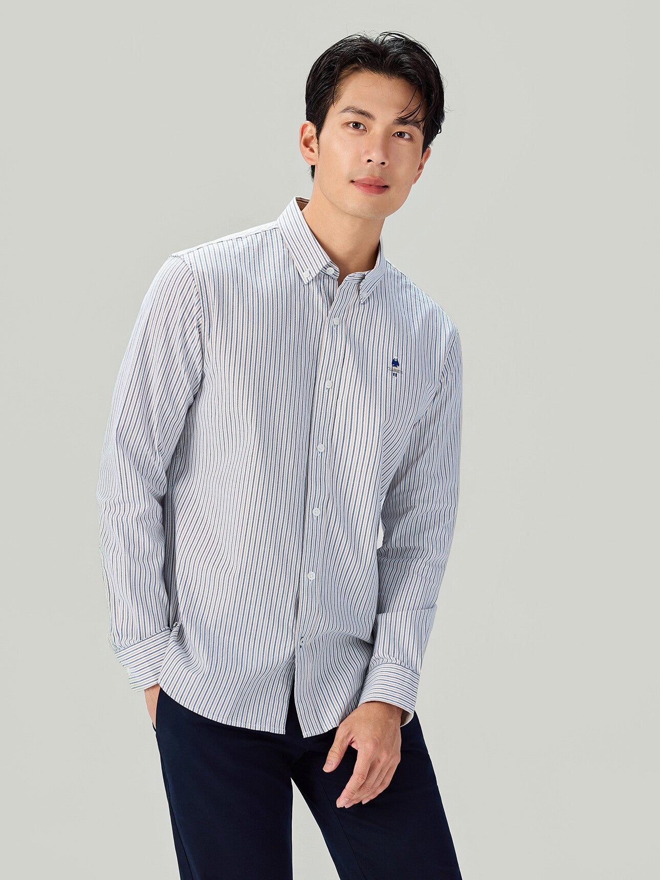 SG_01046043001_RW82_3_1_2_1290_1720.jpg;color:Navy x Khaki x White