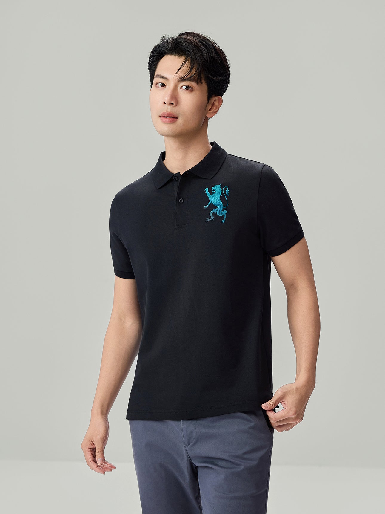 SG_01016222002_RW82_3_1_4_1290_1720.jpg;color:Signature Black