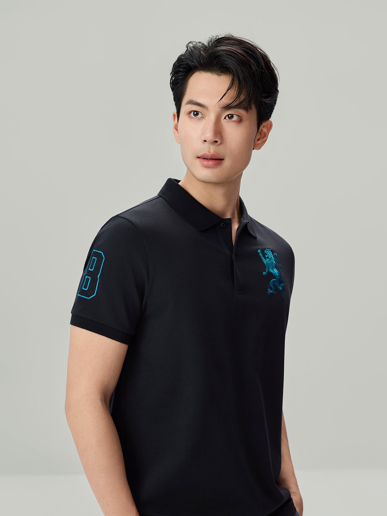 SG_01016222002_RW82_3_1_5_1290_1720.jpg;color:Signature Black