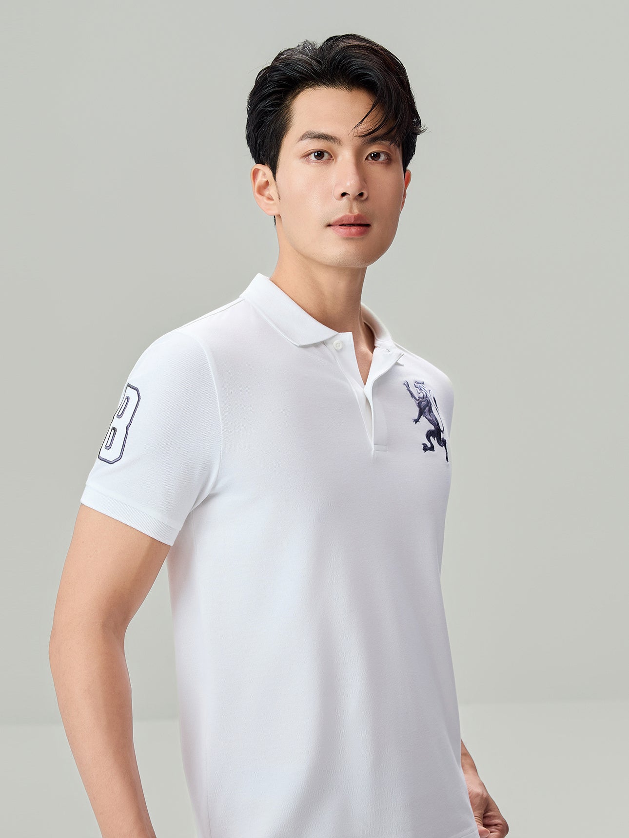 SG_01016222002_RW84_3_1_5_1290_1720.jpg;color:Signature White (New)
