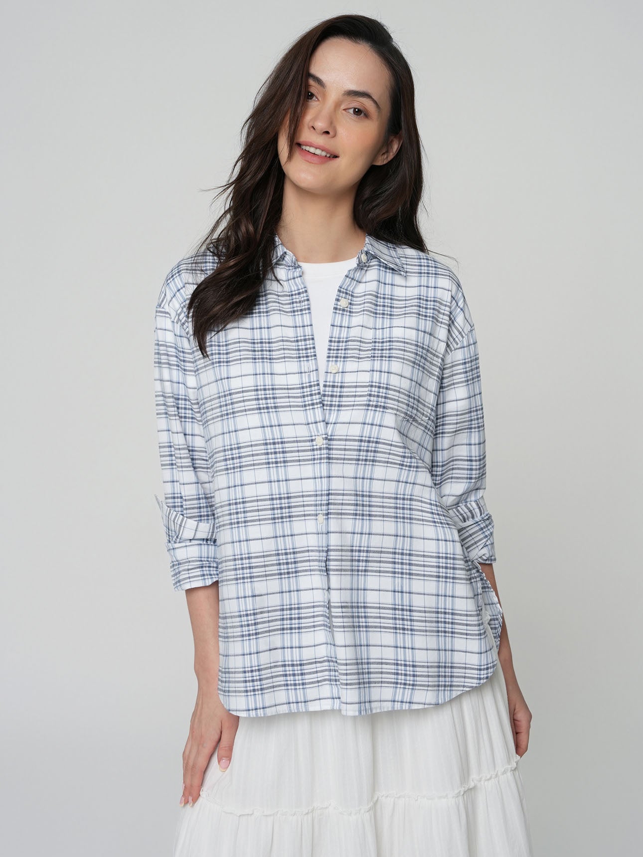SG_05346010001_RW97_3_0_2_1290_1720.jpg;color:White x Navy x Blue